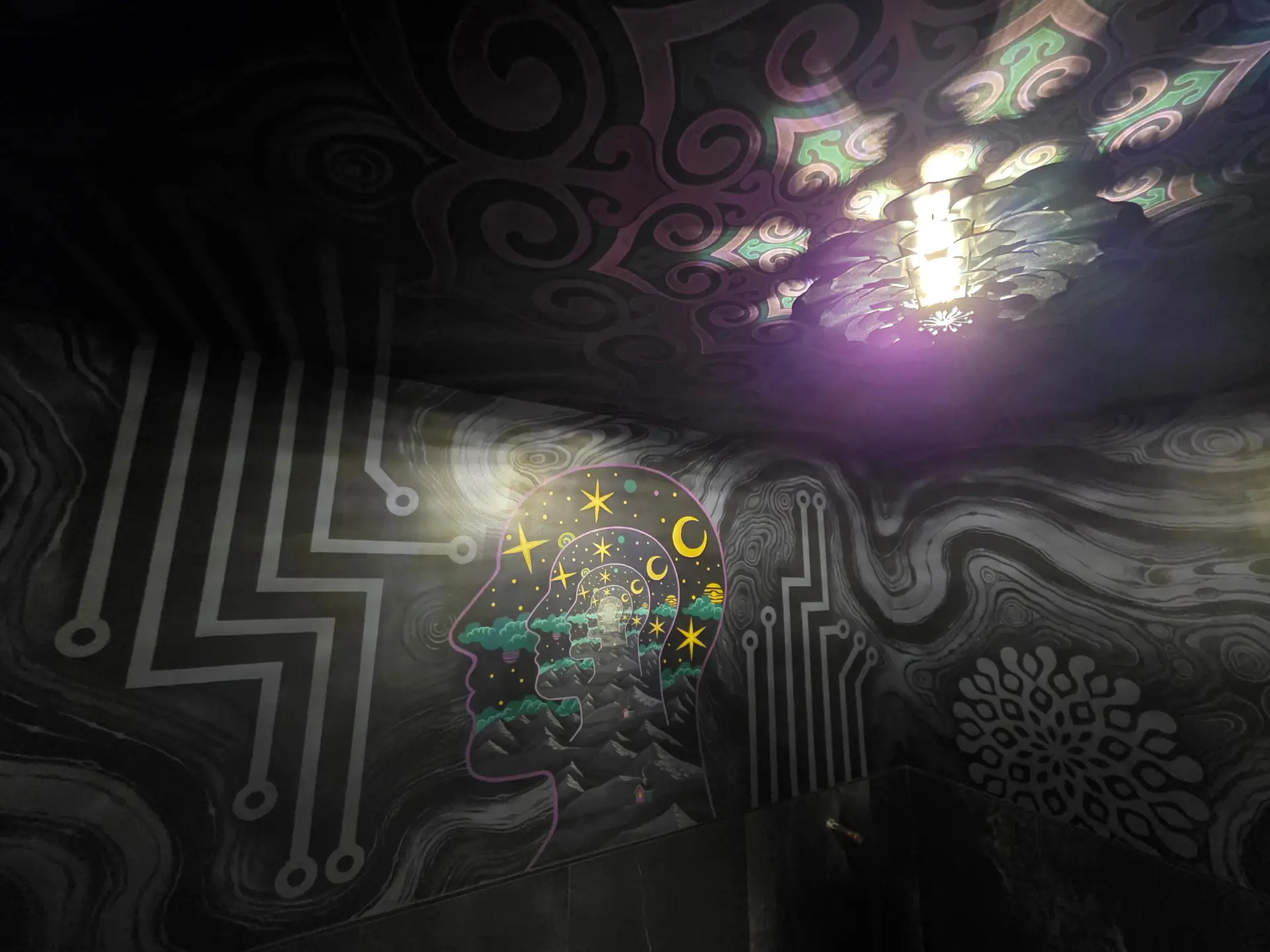 Art and murals at Jubilee Field